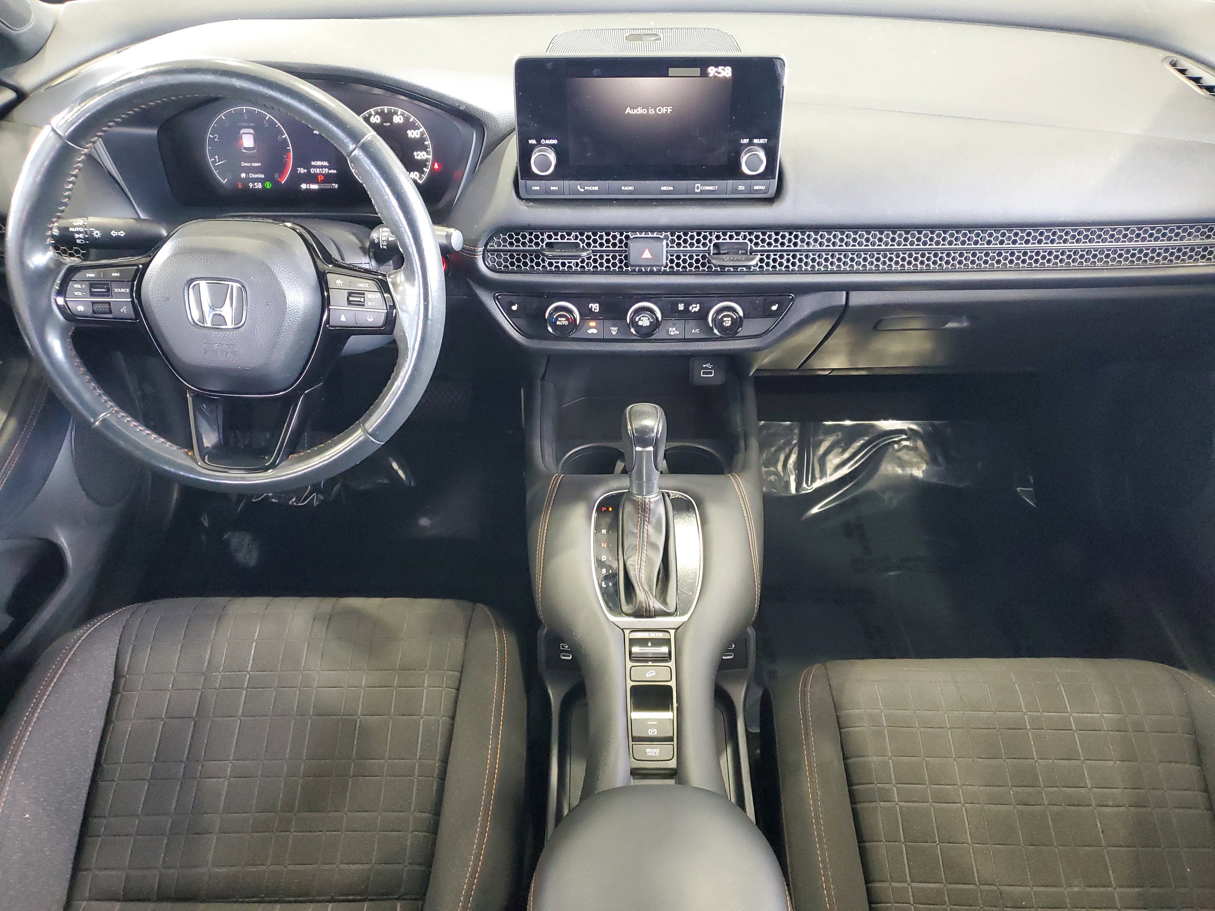 Used 2024 Honda HR-V Sport image 12