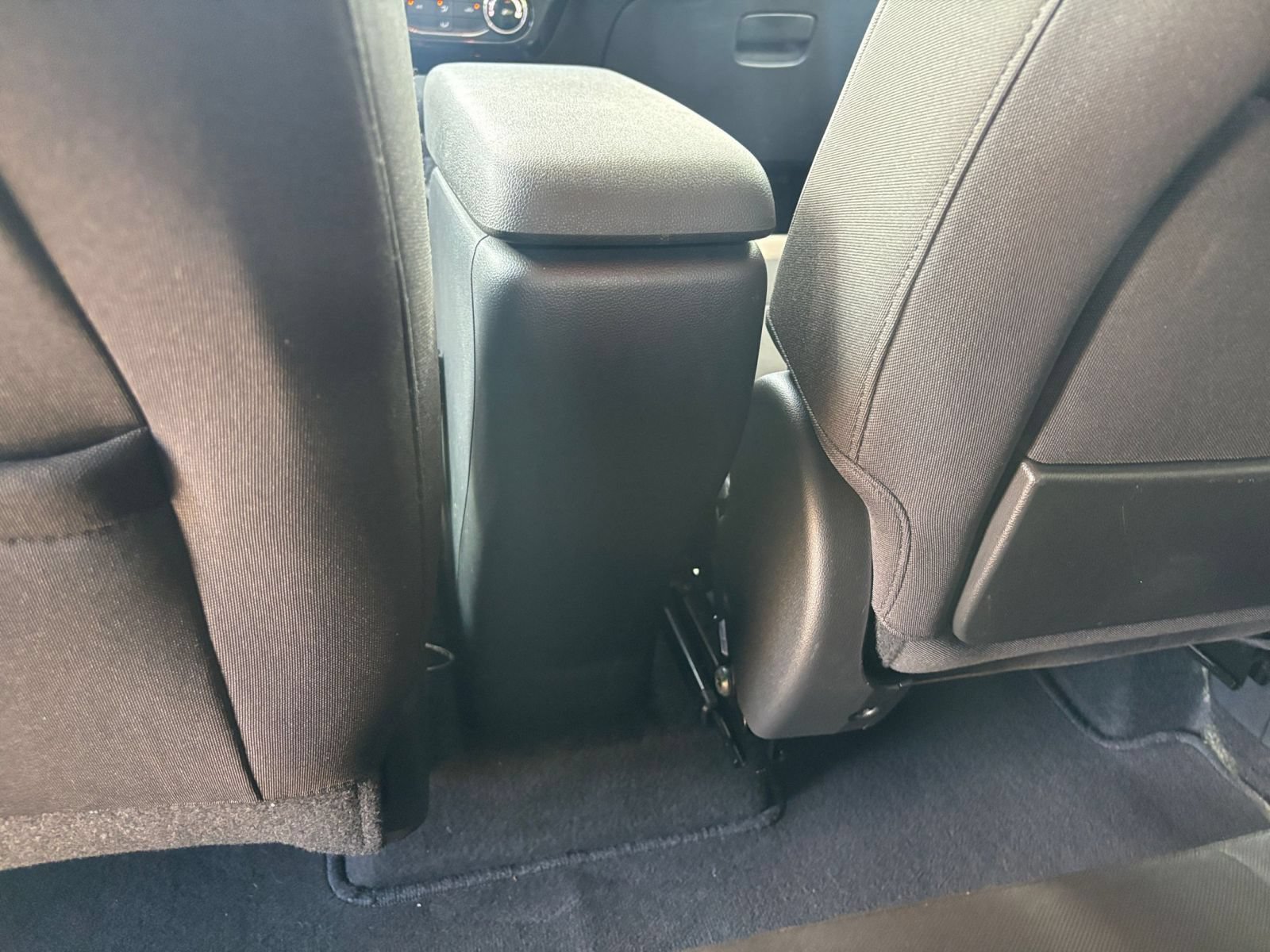 Used 2025 Chevrolet TrailBlazer LT FWD image 19