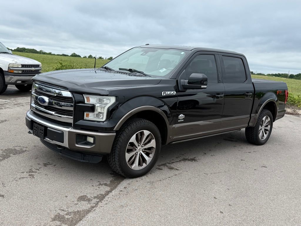 Used 2016 Ford F150 King Ranch w/ Equipment Group 601A Luxury AWD/4WD image 23