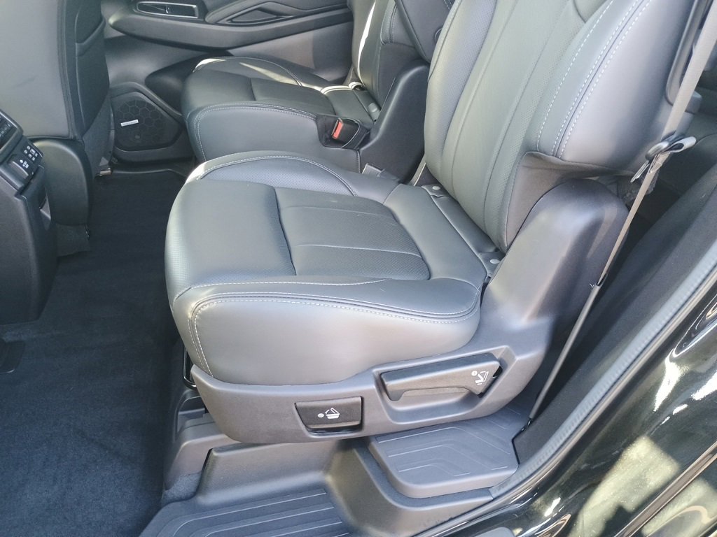 Certified 2024 Subaru Ascent Touring w/ Popular Package #2 image 16