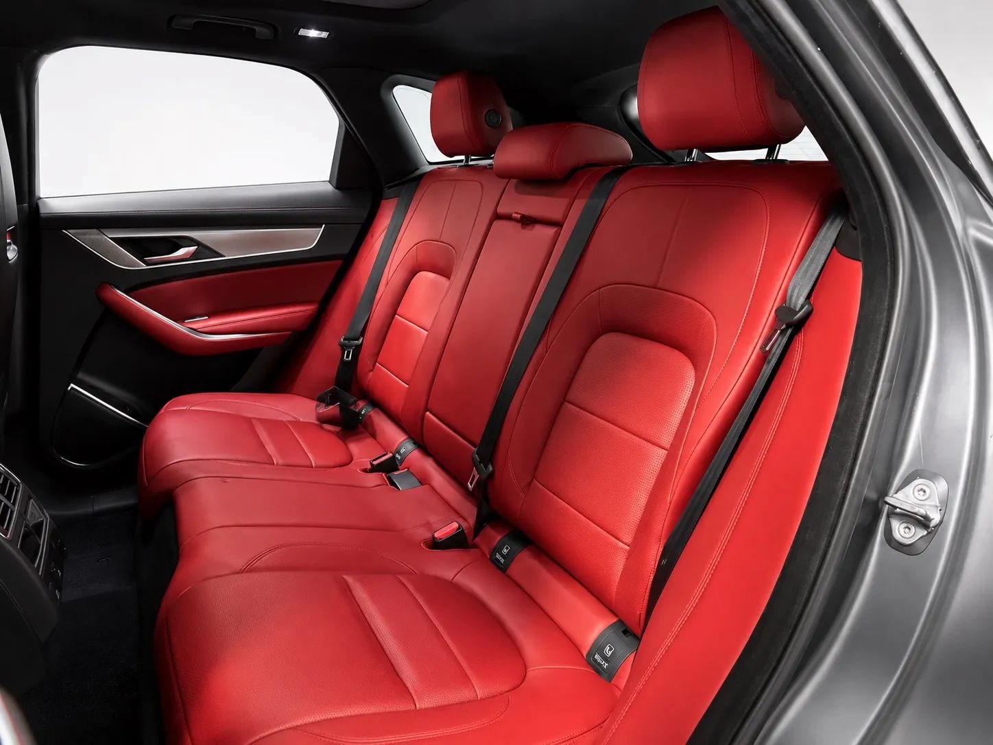 Used 2021 Jaguar F-PACE R-Dynamic S AWD/4WD image 15