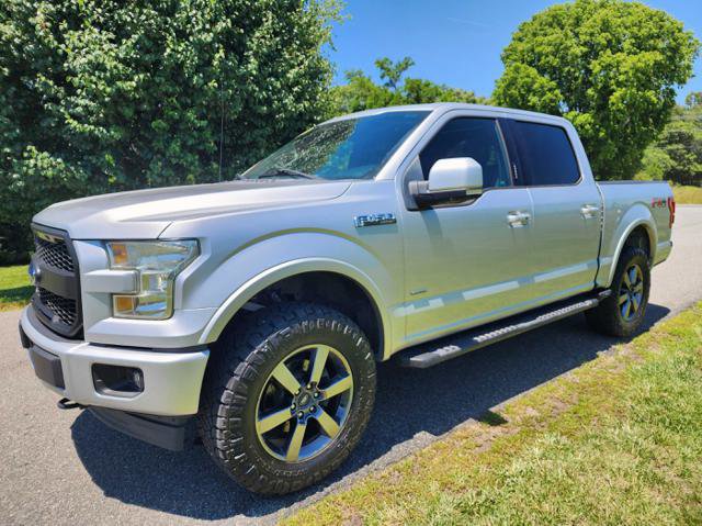 Used 2017 Ford F150 Lariat AWD/4WD image 2