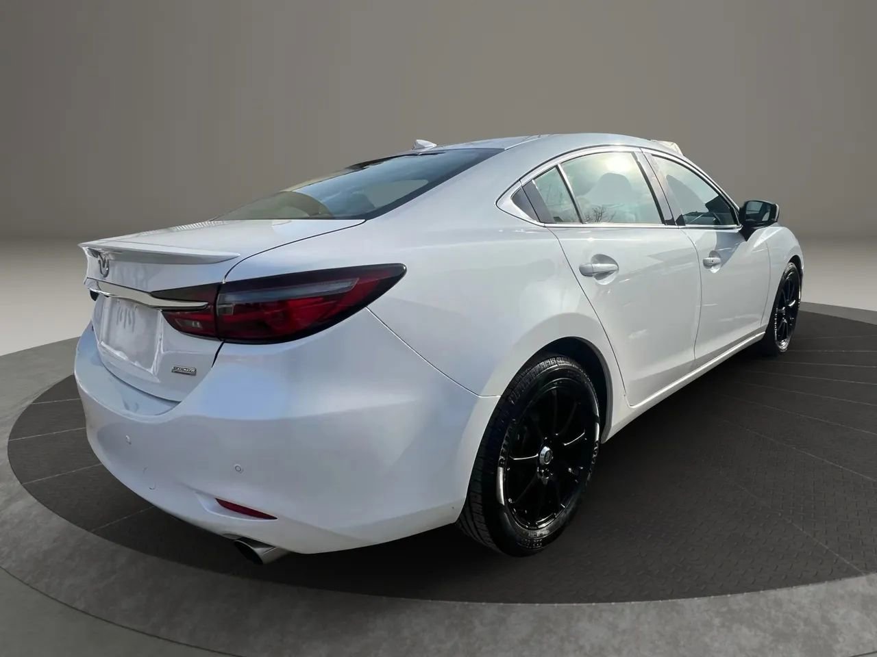Used 2018 MAZDA MAZDA6 Signature image 5