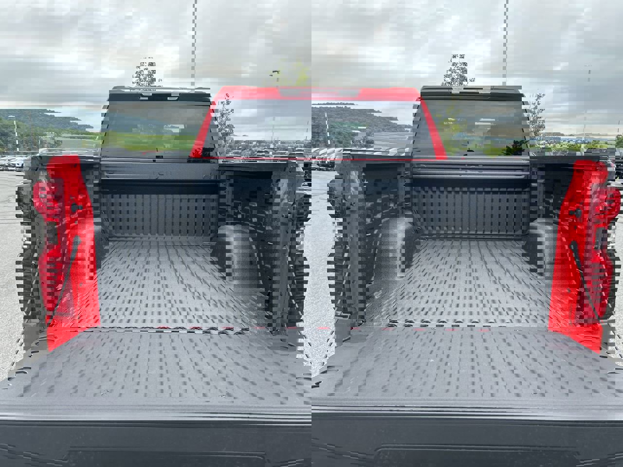 New 2026 Chevrolet Silverado 1500 Custom w/ Rally Edition image 9