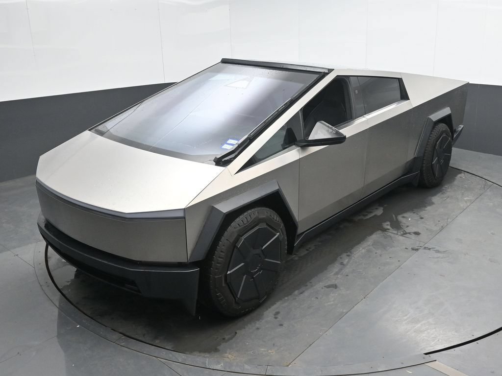 Used 2024 Tesla Cybertruck Cyberbeast AWD/4WD image 35