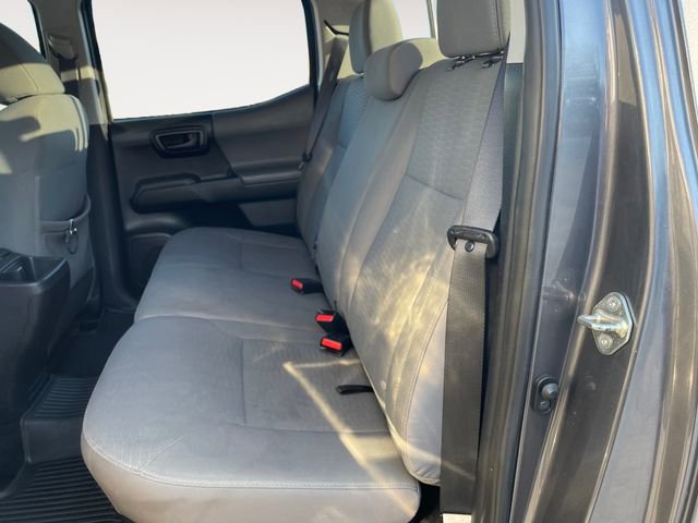 Used 2017 Toyota Tacoma SR image 13