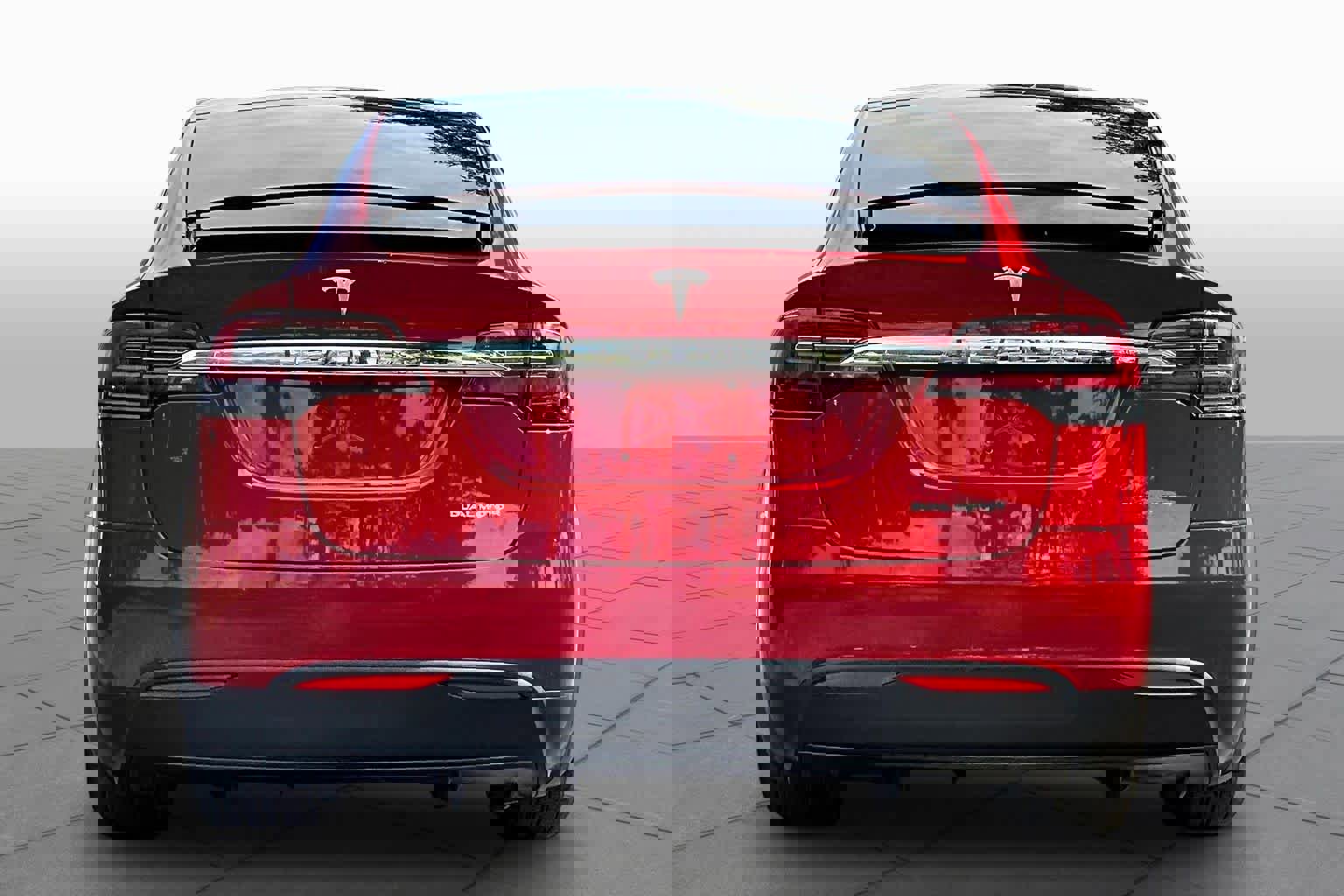 Used 2020 Tesla Model X Long Range image 4