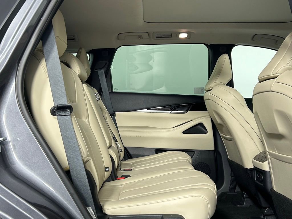 Used 2023 INFINITI QX60 Pure image 14