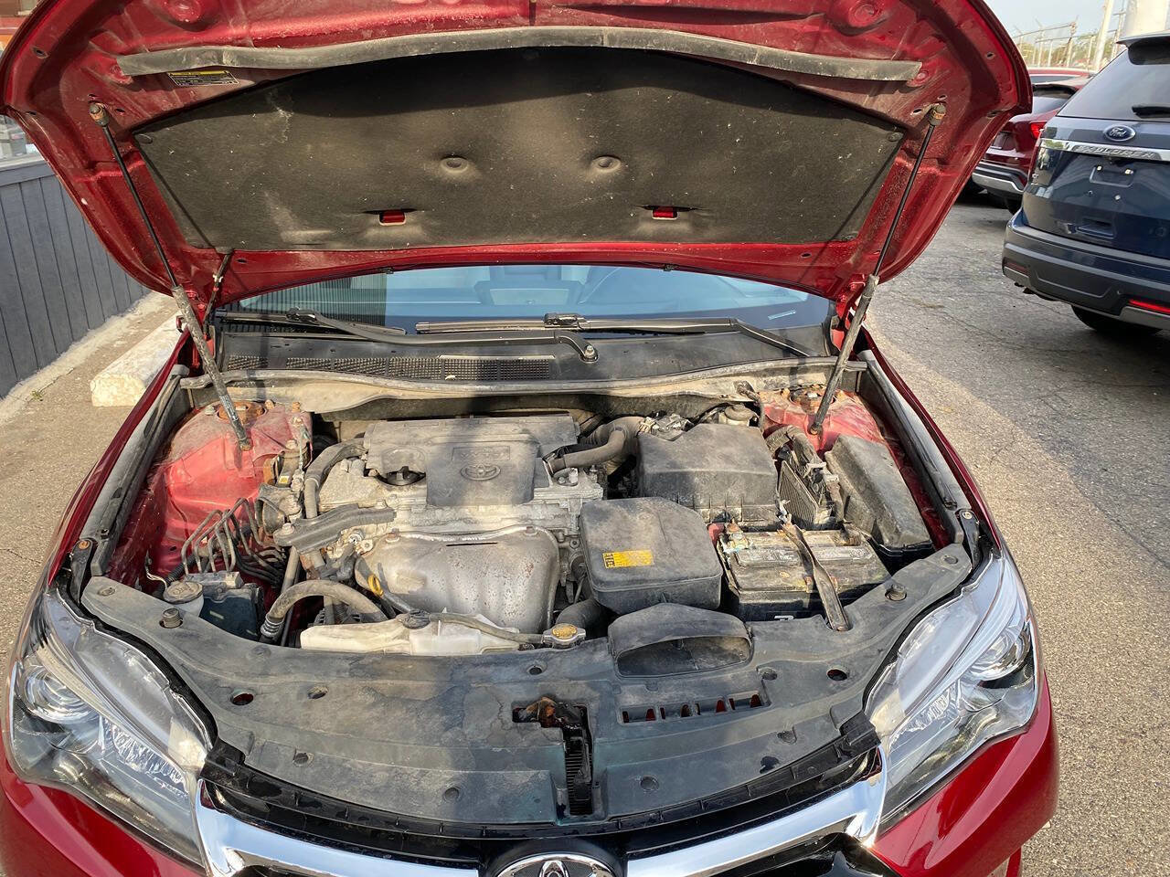 Used 2015 Toyota Camry XSE image 23