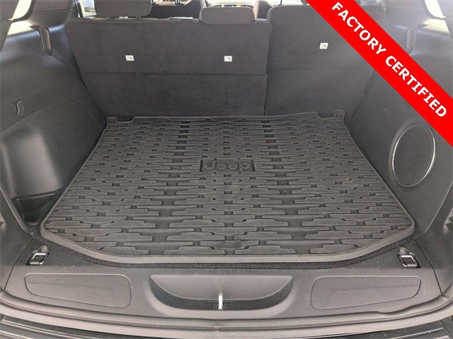 Certified 2021 Jeep Grand Cherokee Laredo image 29