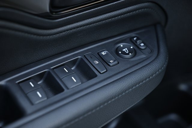 Certified 2025 Honda Odyssey Touring image 16