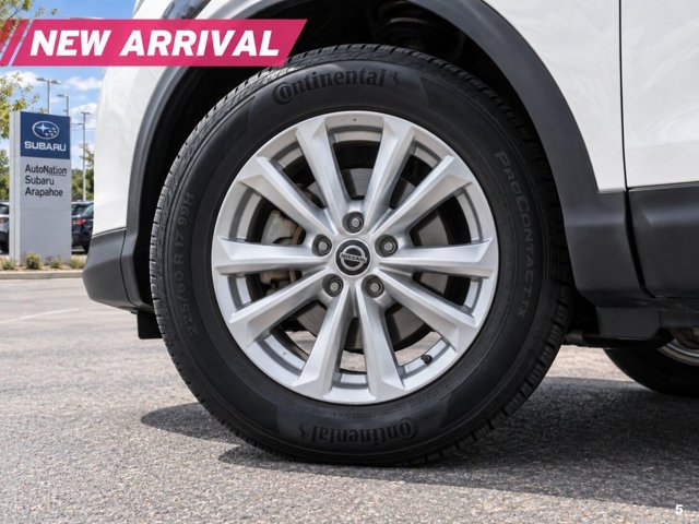Used 2019 Nissan Rogue Sport SV FWD image 5