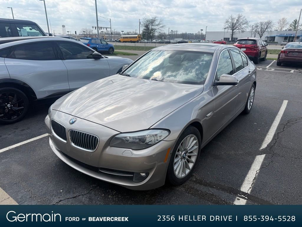Used 2013 BMW 535i xDrive Sedan image 1