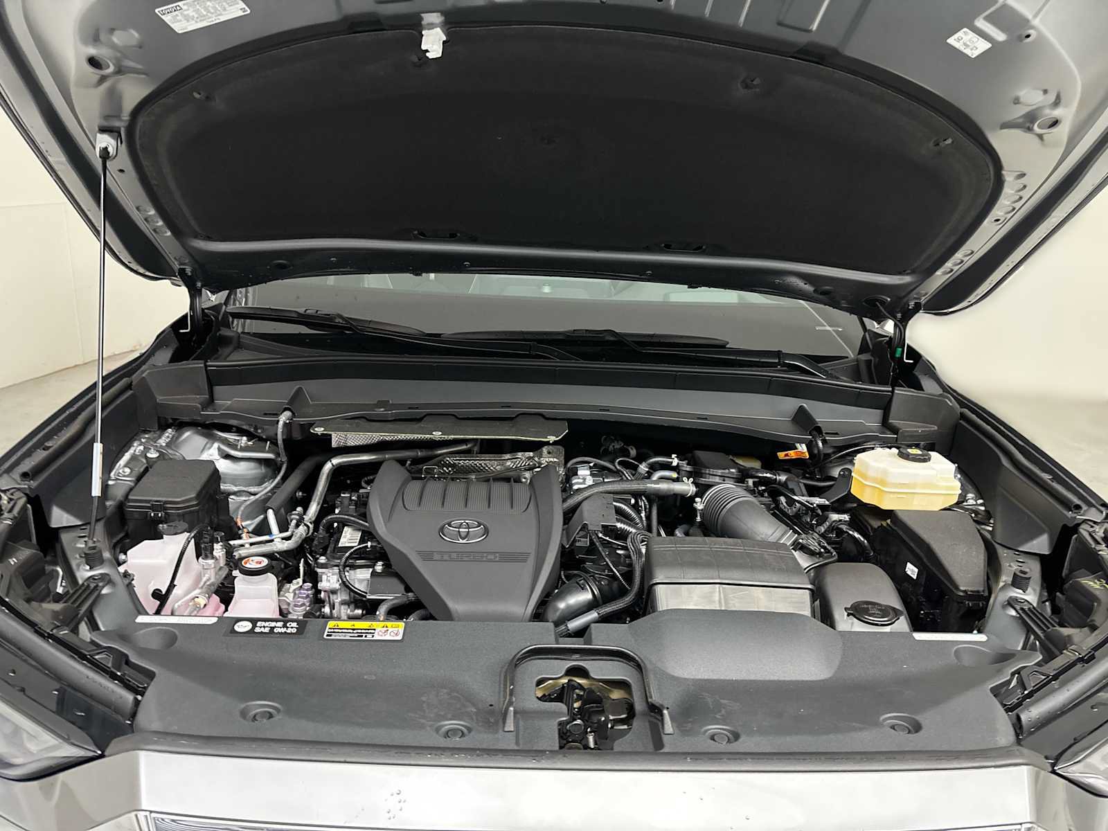 Used 2026 Toyota Grand Highlander AWD Hybrid image 18