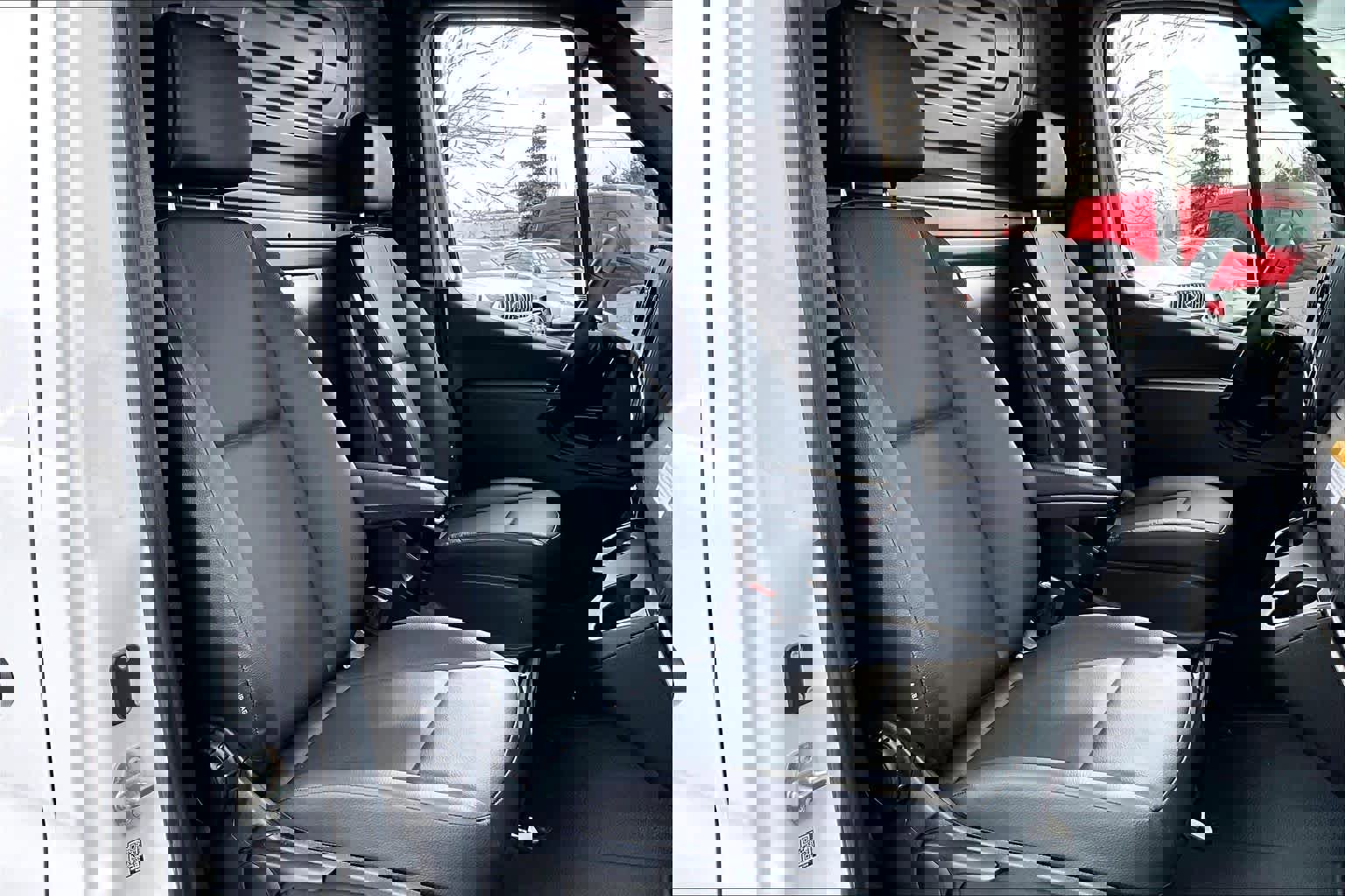 Used 2025 Mercedes-Benz Sprinter 2500 image 8