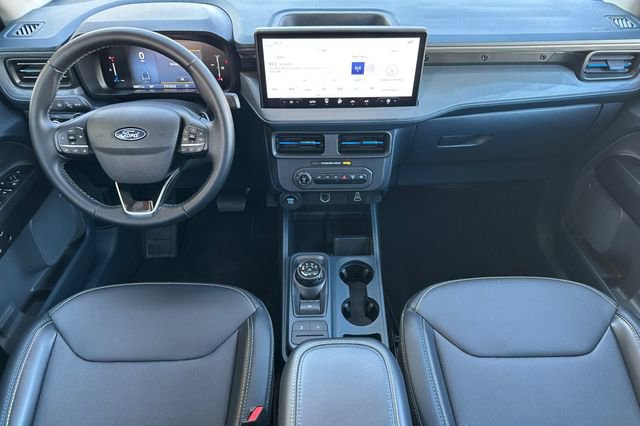Used 2025 Ford Maverick Lobo AWD/4WD image 16