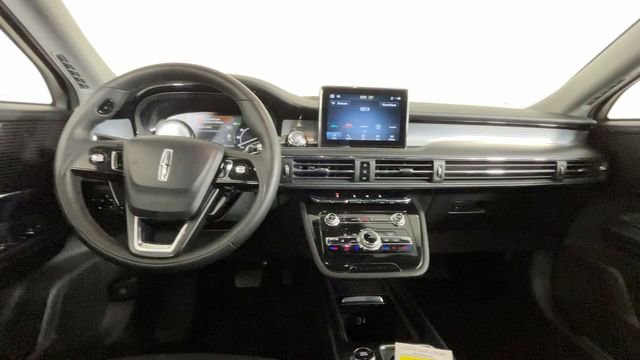 Used 2022 Lincoln Corsair AWD w/ Equipment Group 101A image 17