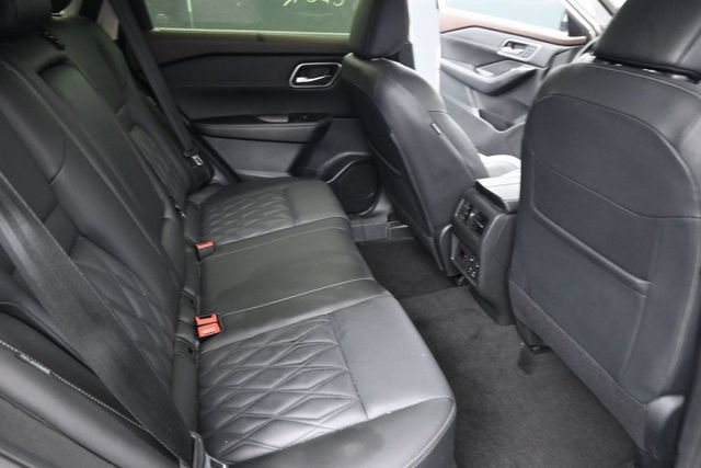 Used 2023 Nissan Rogue Platinum w/ Platinum Premium Package AWD/4WD image 49