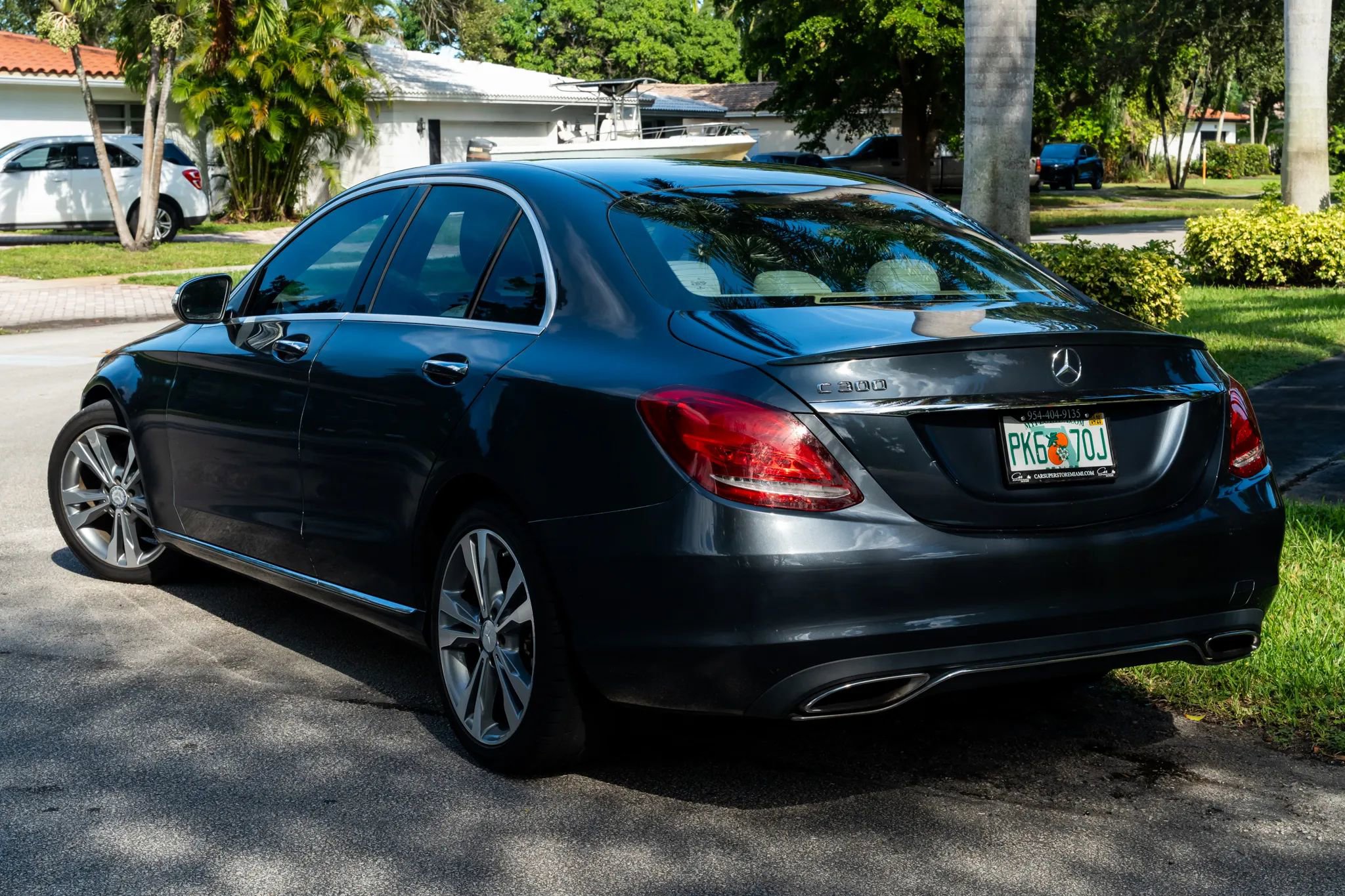 Used 2015 Mercedes-Benz C 300 Sedan w/ Premium 1 Package image 36