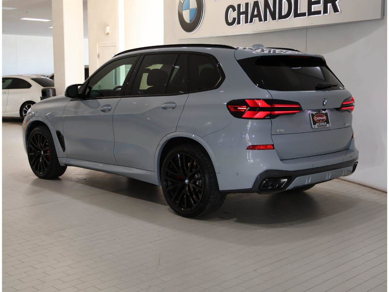 Used 2026 BMW X5 M60i AWD/4WD image 5