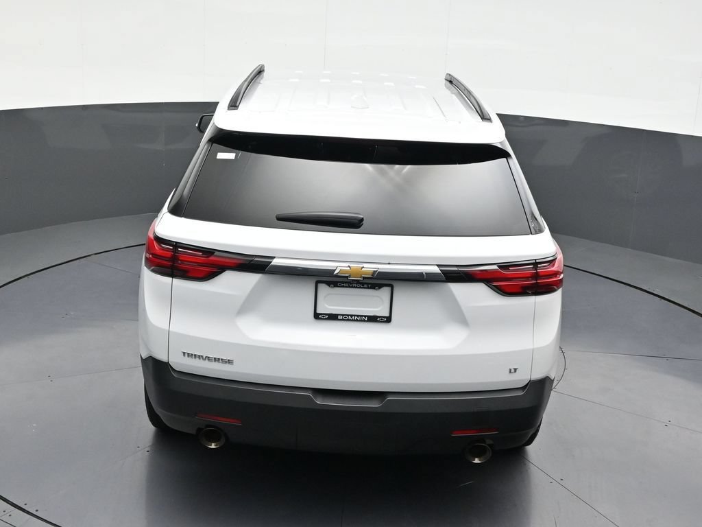 Used 2023 Chevrolet Traverse LT FWD image 27