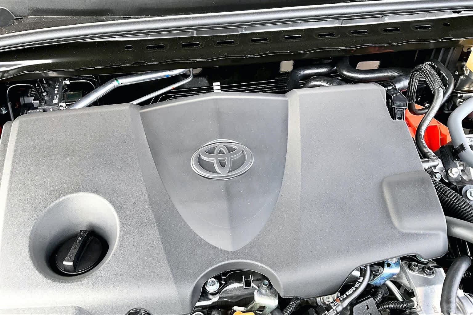 New 2026 Toyota Camry SE FWD image 17