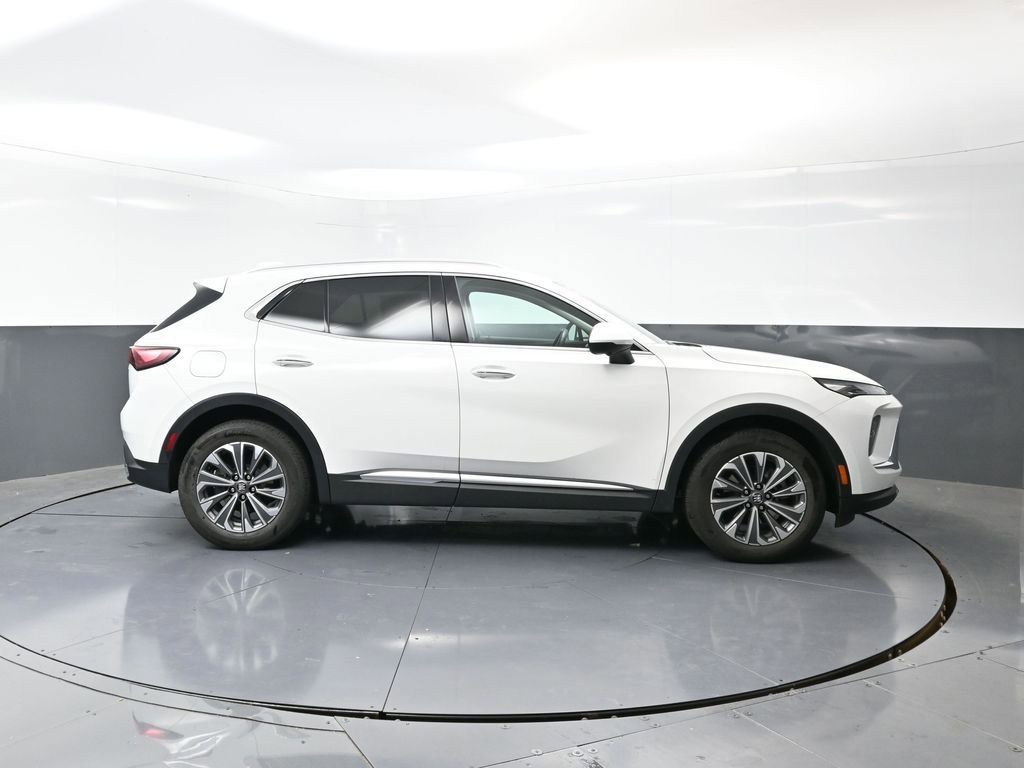 Used 2024 Buick Envision Preferred image 4