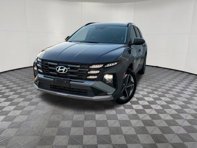 Certified 2025 Hyundai Tucson SEL AWD/4WD image 5