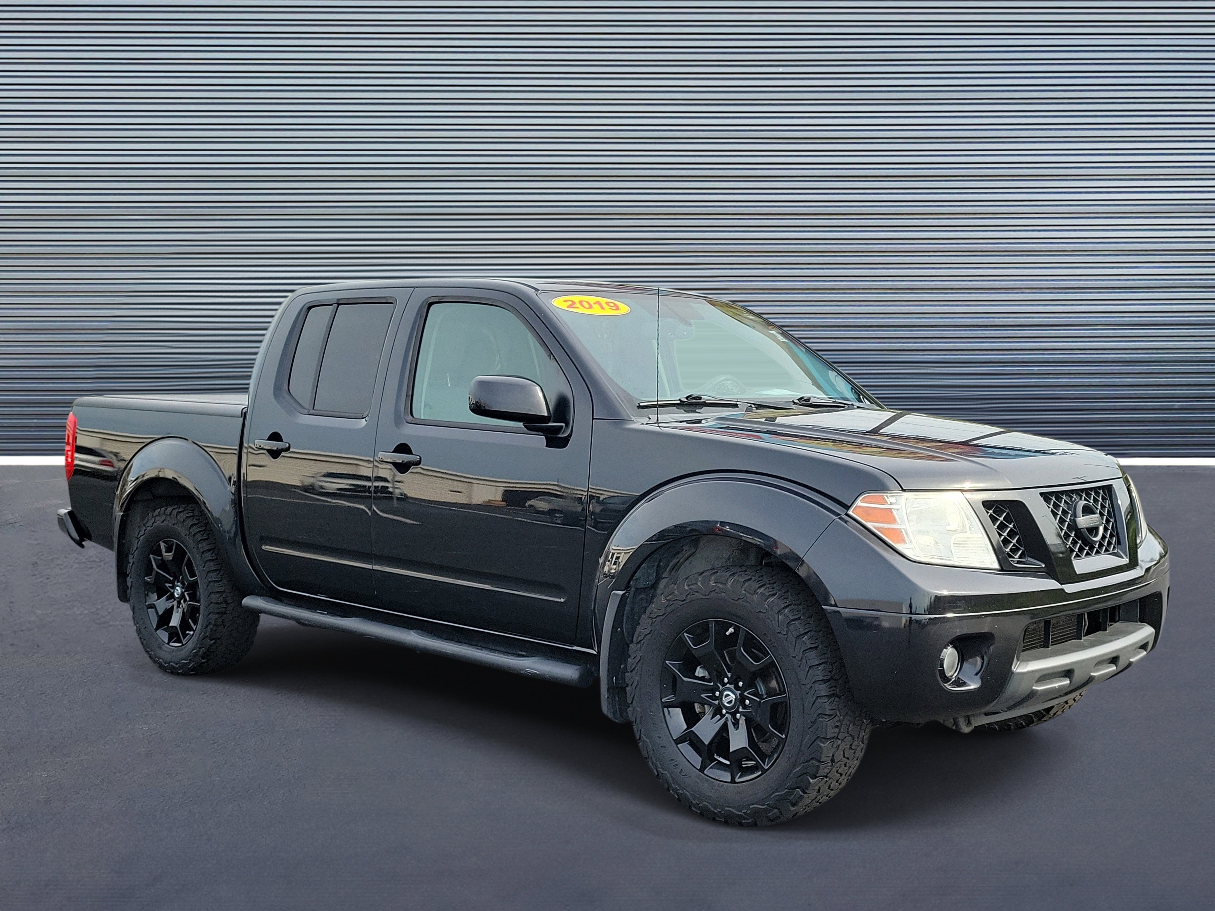Used 2019 Nissan Frontier SV w/ Value Truck Package AWD/4WD image 2
