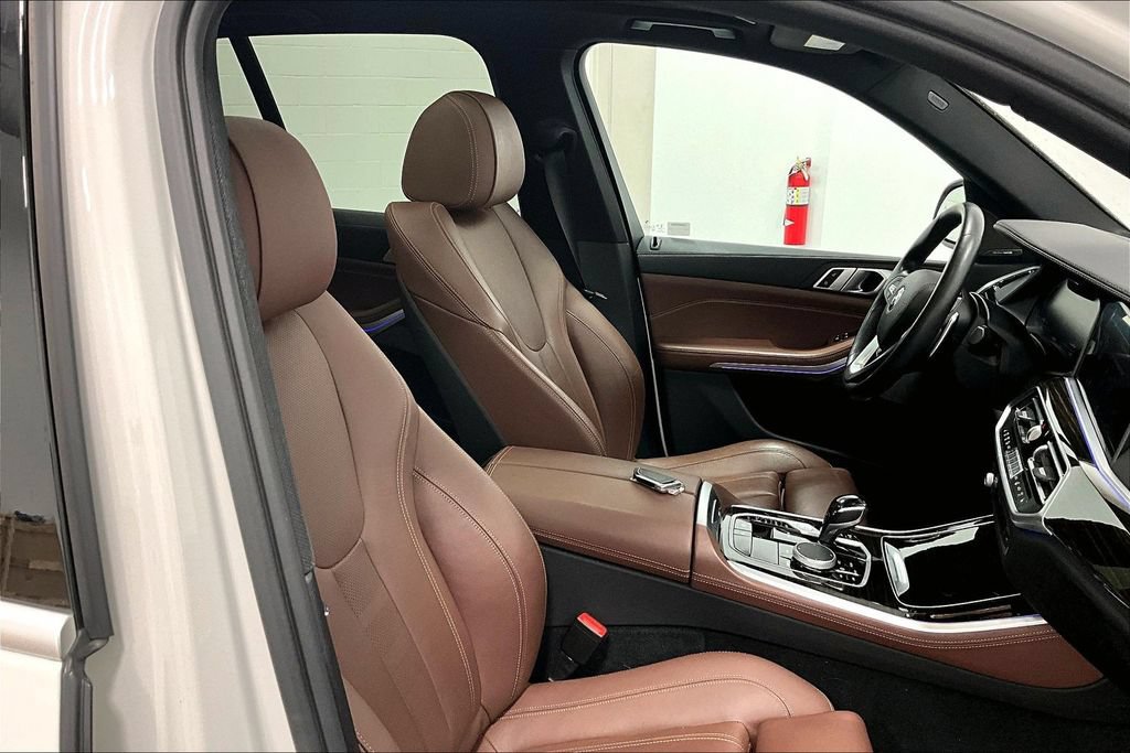 Used 2020 BMW X5 xDrive40i w/ Premium Package AWD/4WD image 7