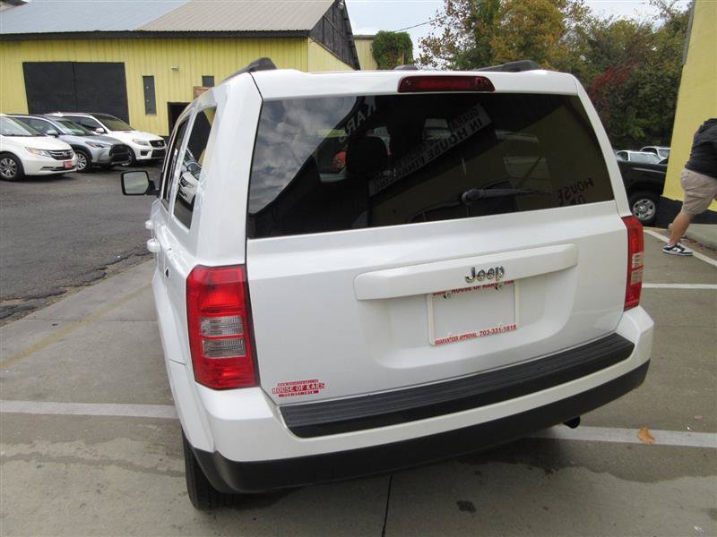 Used 2017 Jeep Patriot Sport w/ Power Value Group FWD image 7