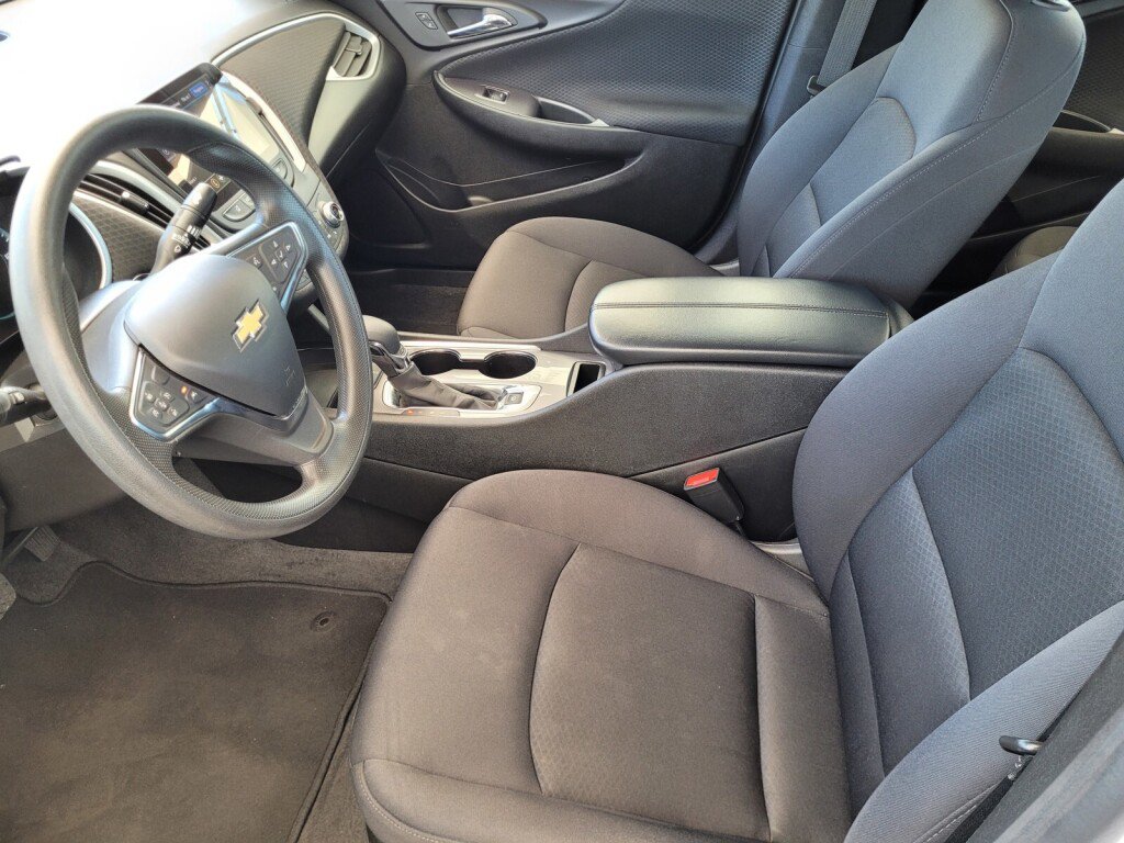 Used 2023 Chevrolet Malibu LT FWD image 12