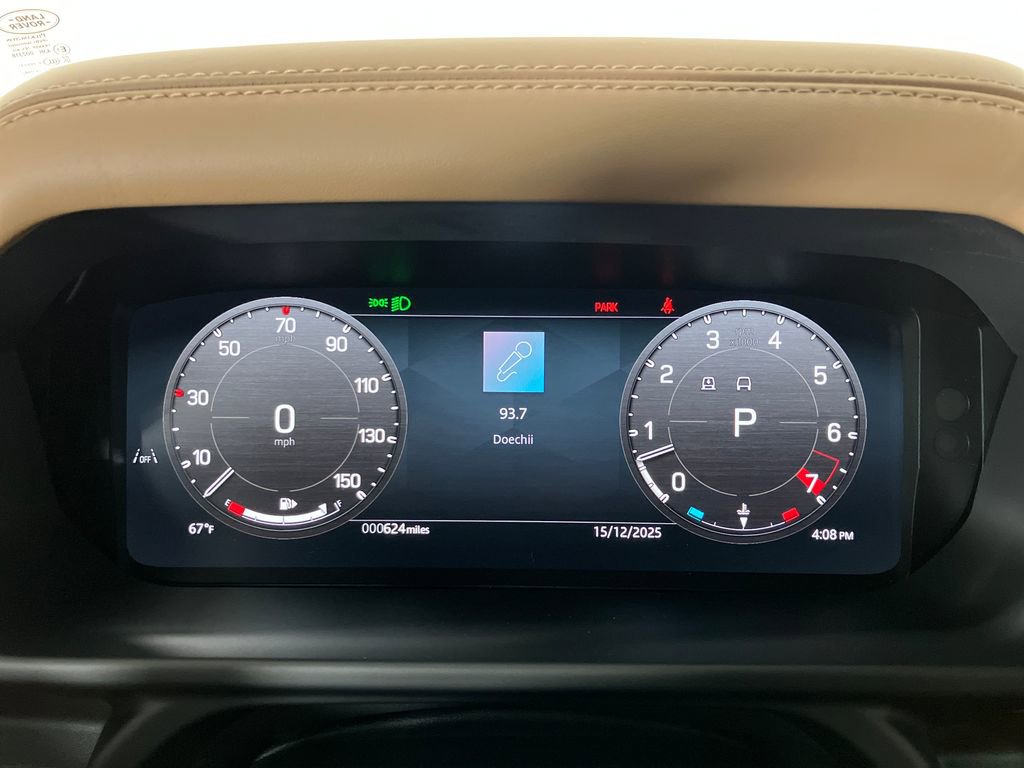 Used 2025 Land Rover Defender 110 X image 20