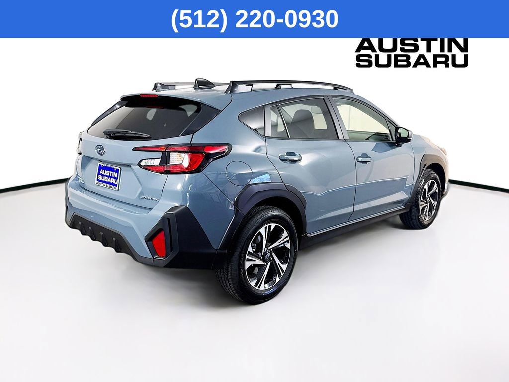 Used 2025 Subaru Crosstrek 2.0i Premium image 8