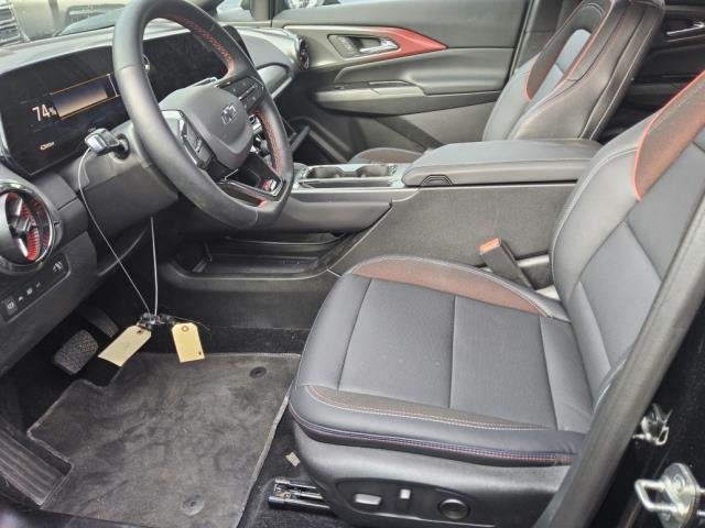 Used 2026 Chevrolet Equinox EV RS AWD/4WD image 4