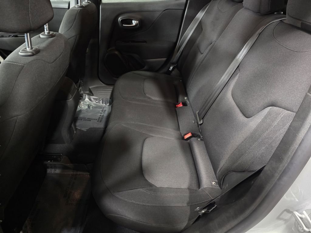 Used 2020 Jeep Renegade Sport w/ Sport Appearance Group image 27