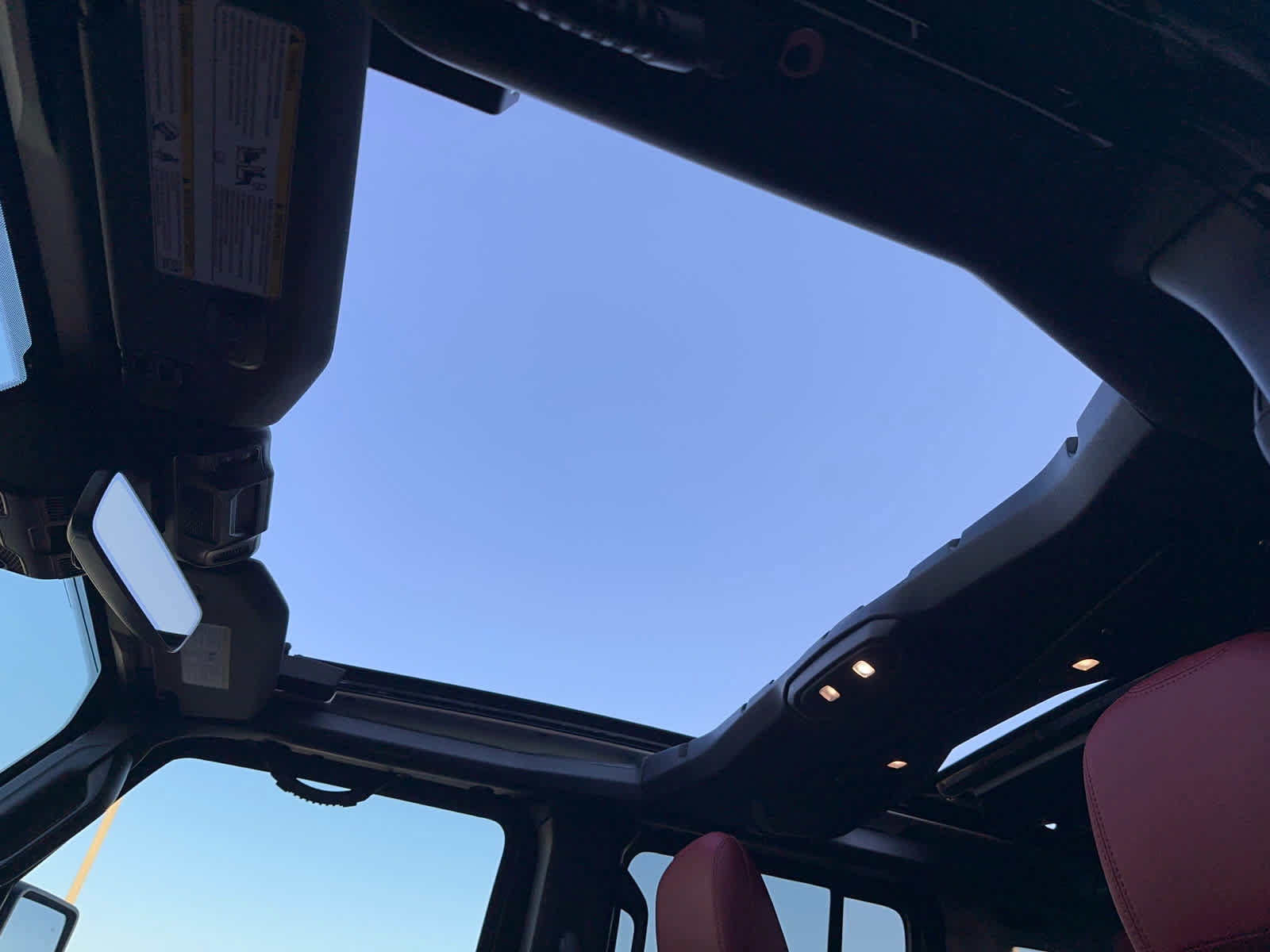 Used 2024 Jeep Wrangler Unlimited Rubicon 392 AWD/4WD image 23