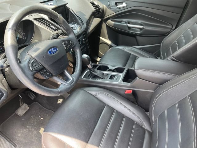 Used 2017 Ford Escape Titanium w/ Equipment Group 301A AWD/4WD image 6