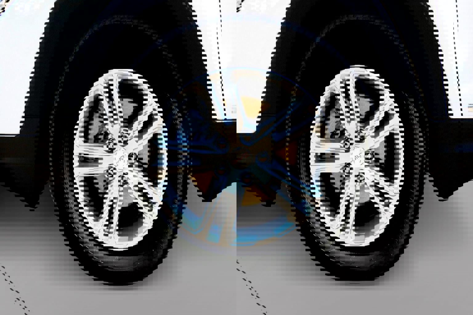 Used 2022 GMC Terrain SLE w/ Driver Convenience Package image 11