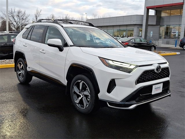 New 2025 Toyota RAV4 SE image 2