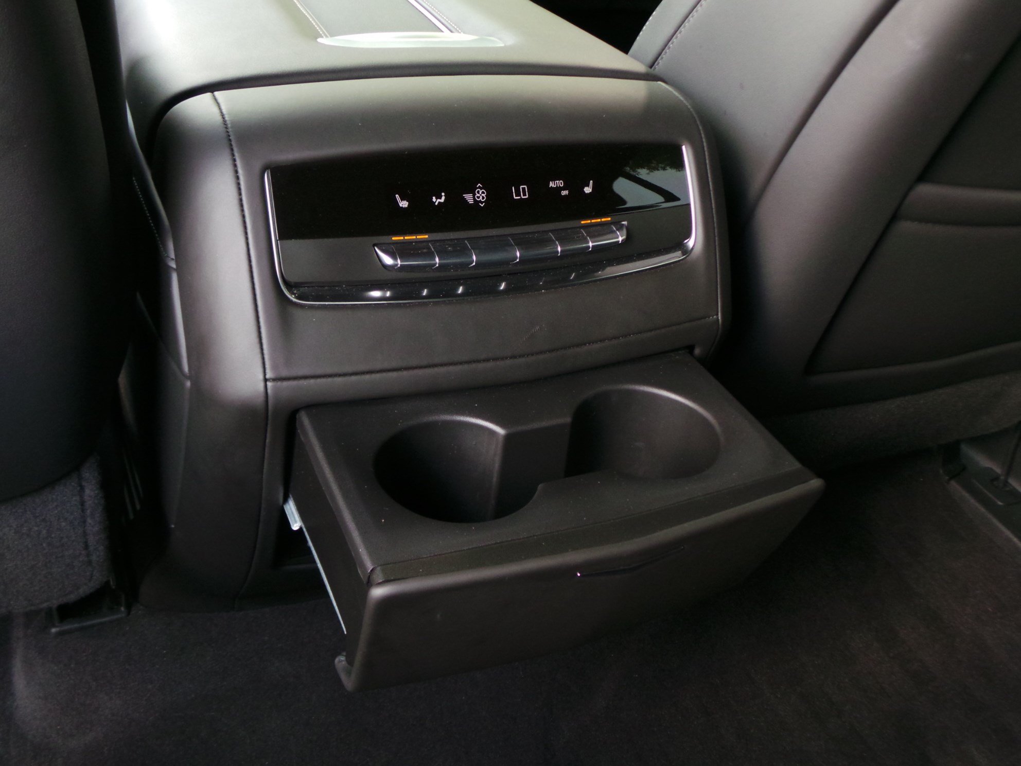 Used 2023 Cadillac Escalade V AWD/4WD image 44