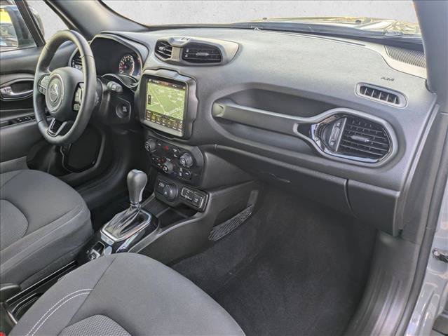 Used 2022 Jeep Renegade Altitude w/ Sun/Sound Group AWD/4WD image 22