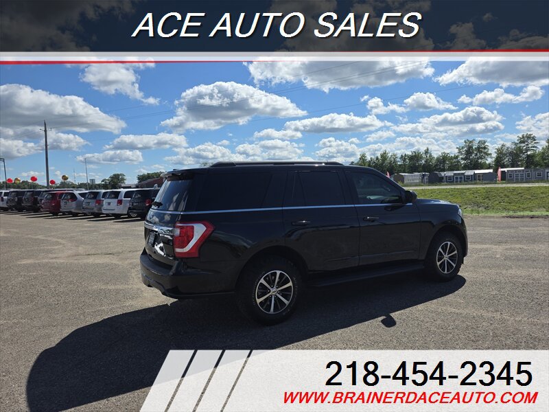 Used 2021 Ford Expedition XL AWD/4WD image 3