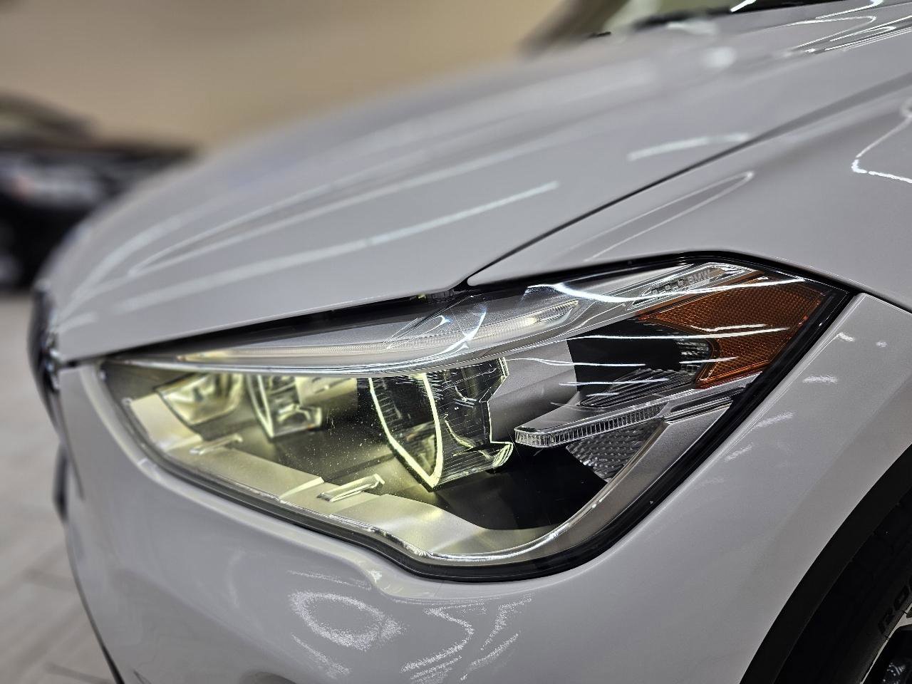 Used 2017 BMW X1 xDrive28i AWD/4WD image 11