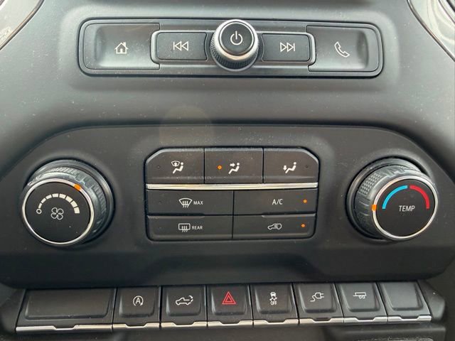 Used 2020 Chevrolet Silverado 1500 Custom w/ Custom Value Package image 16