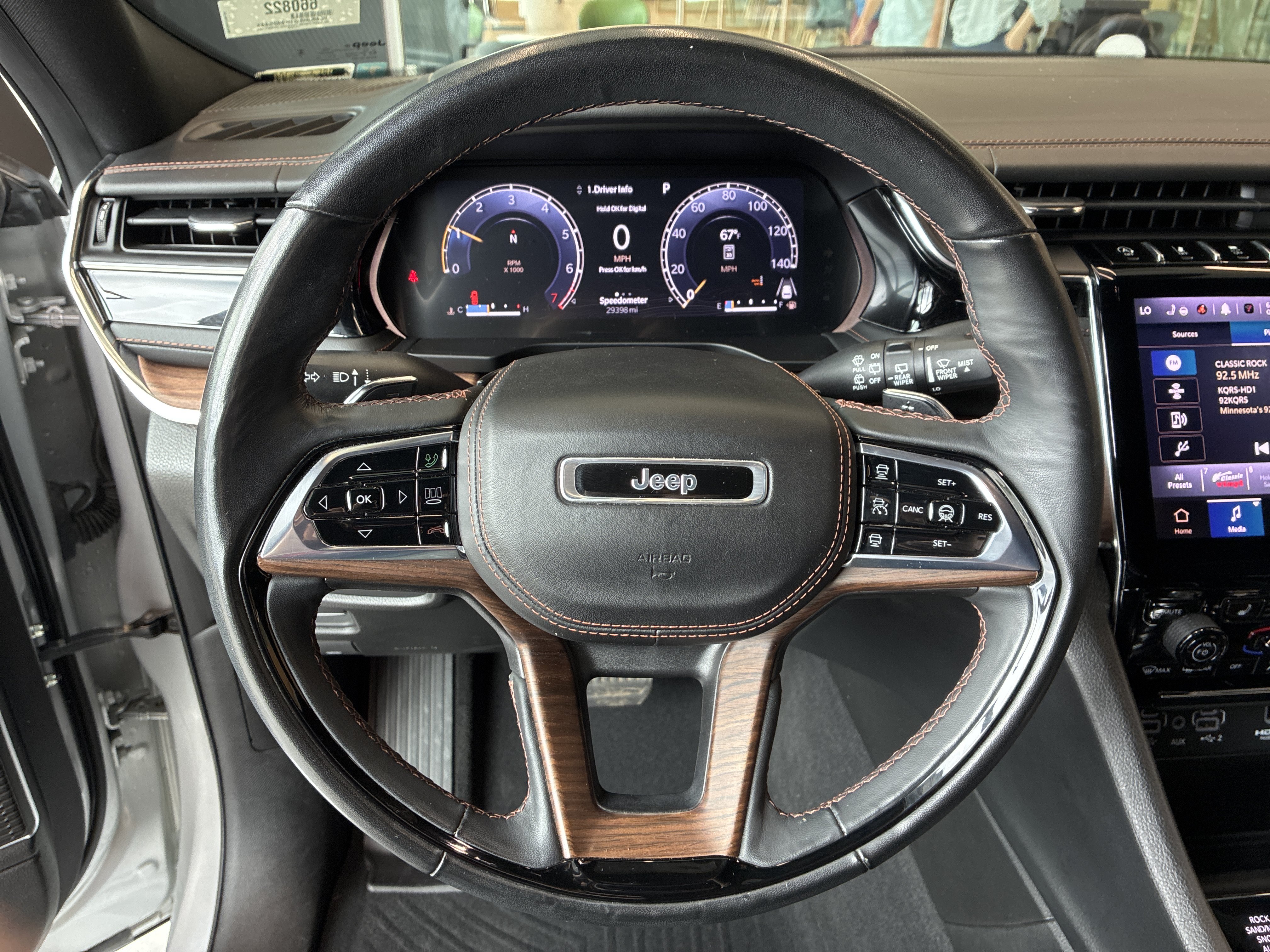 Certified 2024 Jeep Grand Cherokee Summit w/ Adv Protech Group IV AWD/4WD image 28