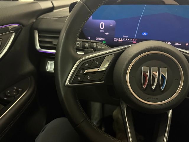 Certified 2025 Buick Envision Preferred image 13