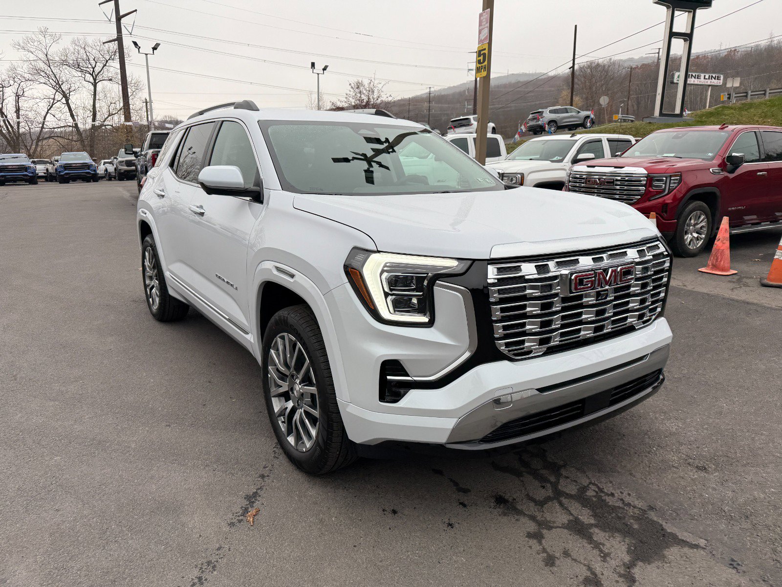 New 2026 GMC Terrain Denali image 7