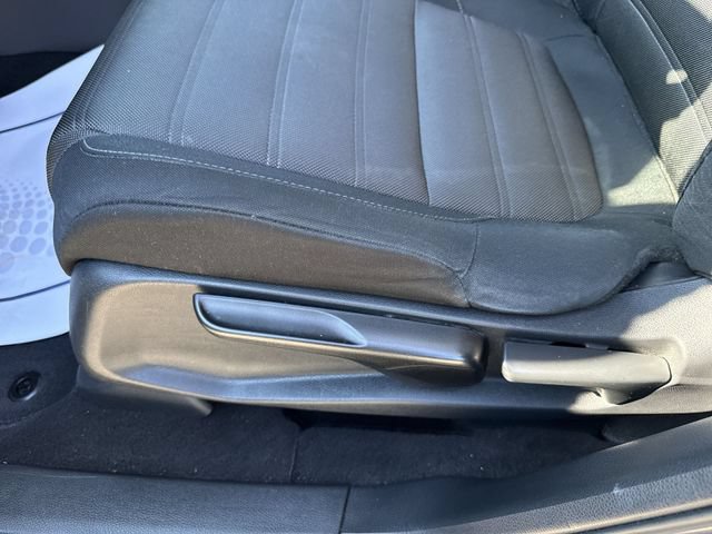 Used 2019 Honda CR-V LX image 16