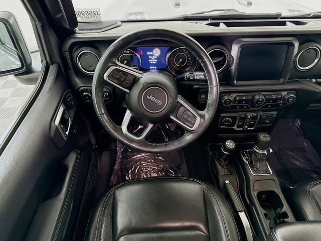Used 2019 Jeep Wrangler Unlimited Sahara w/ Uconnect 4C Nav & Sound Group AWD/4WD image 21